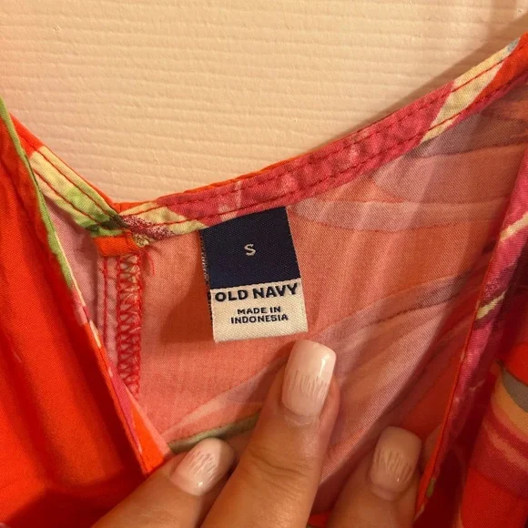 Old Navy Vibrant Orange and Pink jumper - Picture 3 of 4